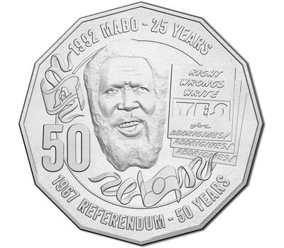  Монета 50 центов 2017 «Гордость и страсть. 50 лет Референдуму и день Мабо» Австралия, фото 1 